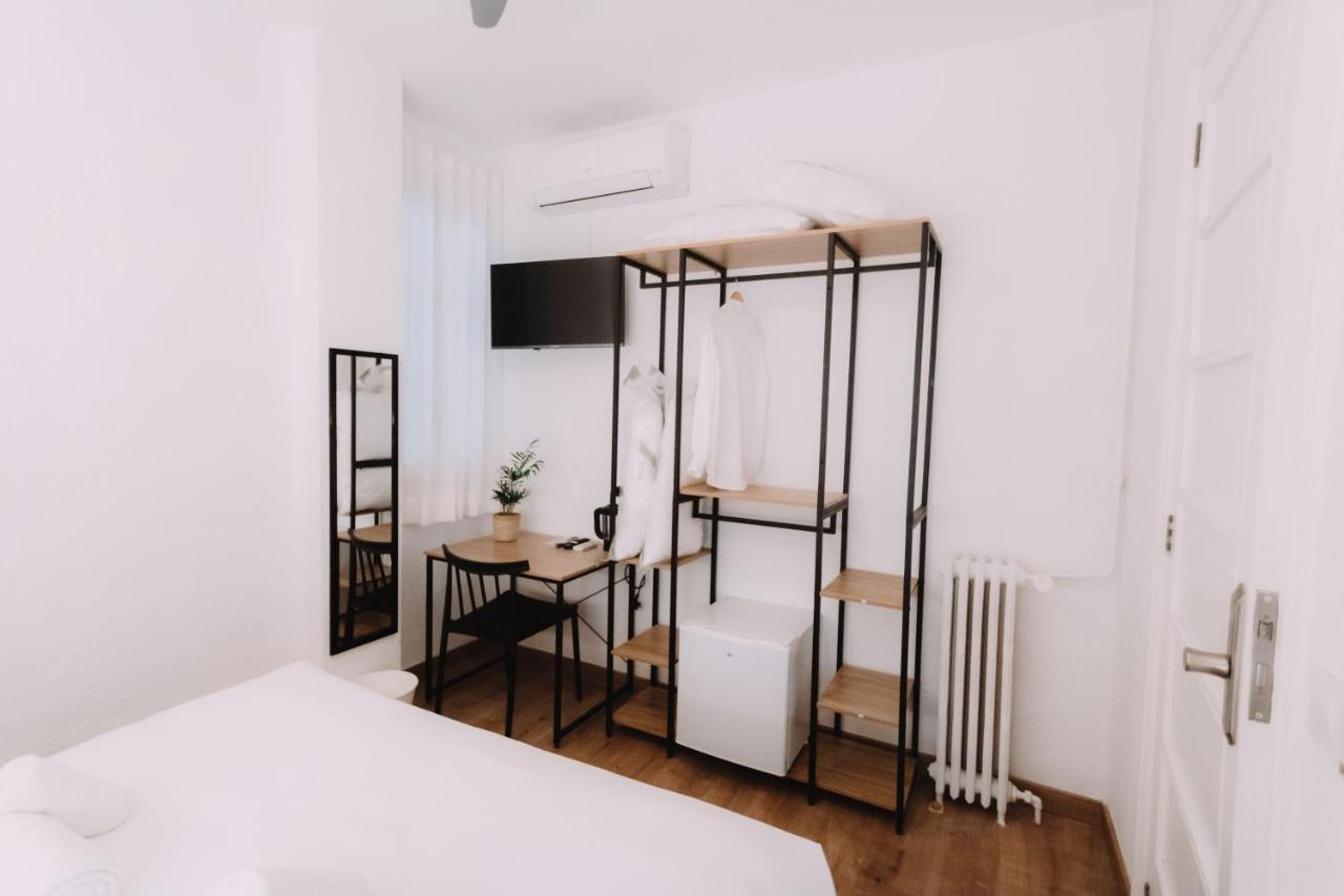 Concept Rooms Valencia Exterior photo