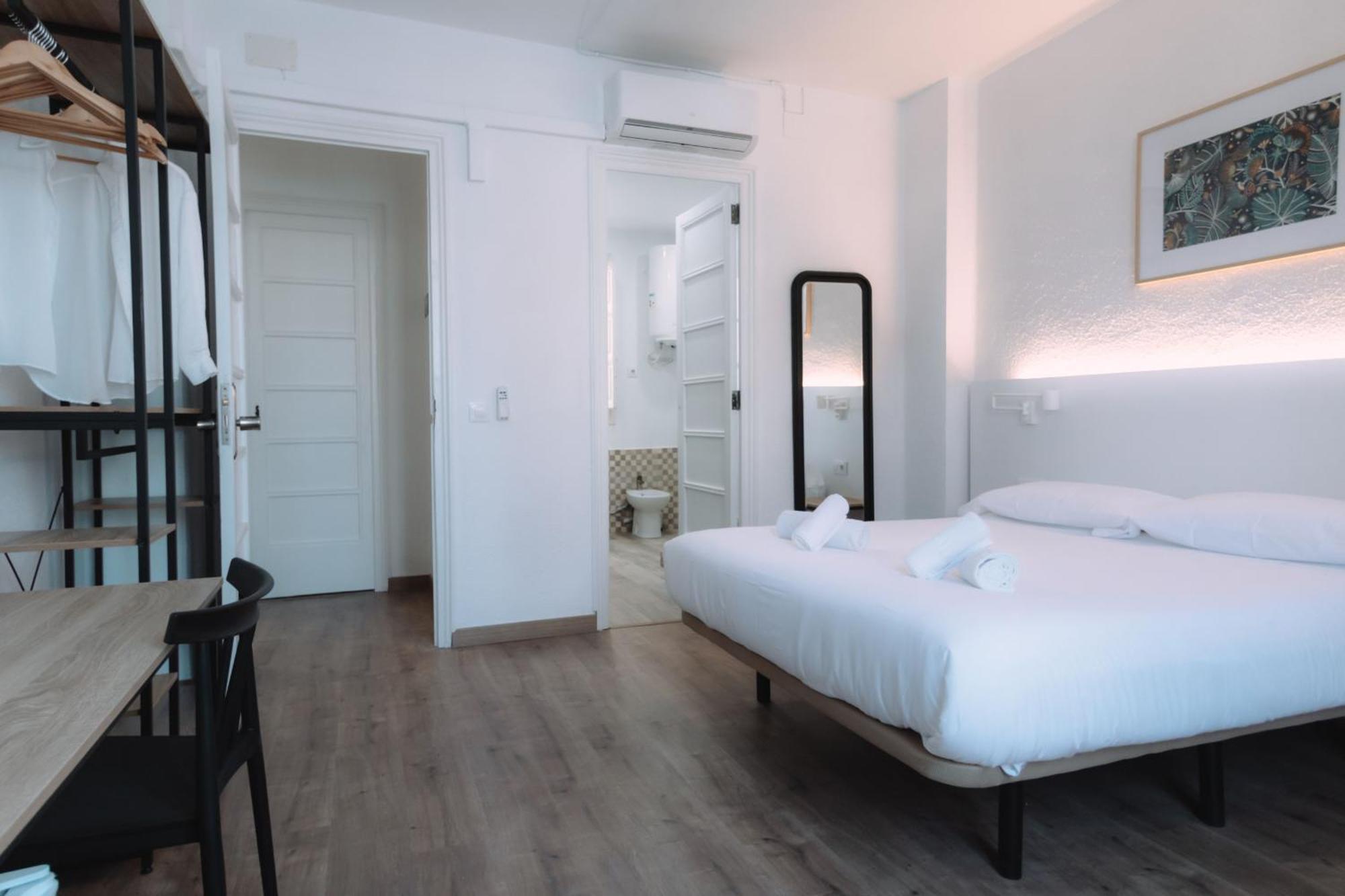 Concept Rooms Valencia Exterior photo